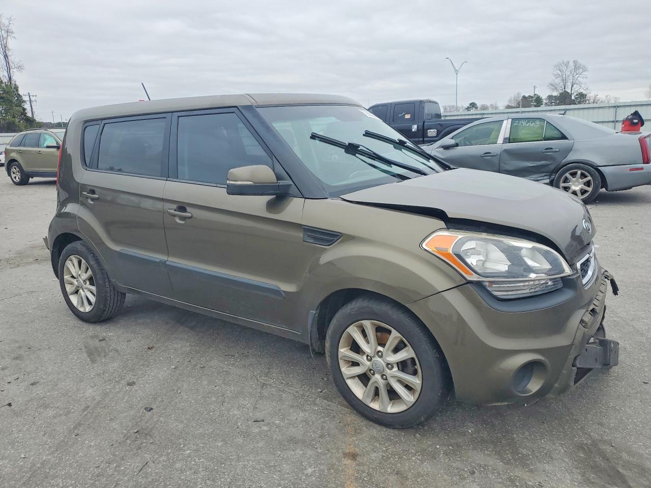 2012 KIA Soul +