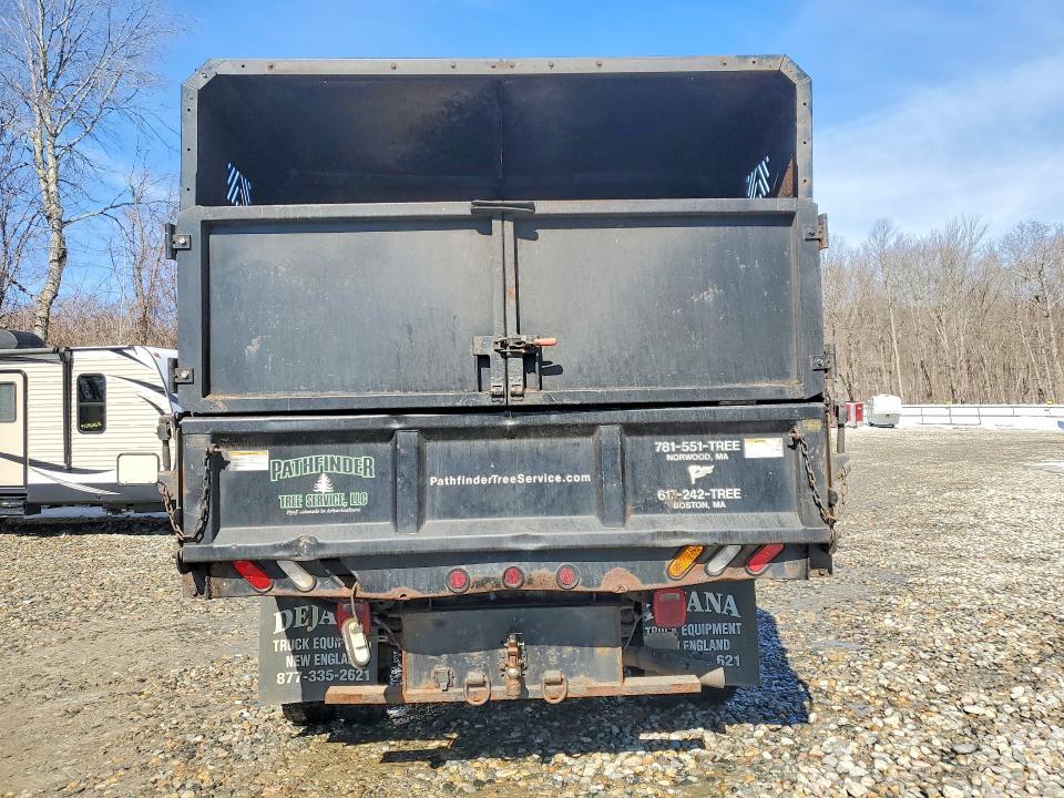 2015 Ford F450 Super Duty Chipper Truck