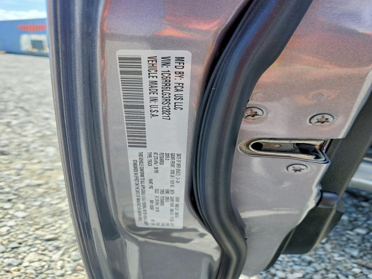 2024 Dodge RAM 1500 Classic SLT