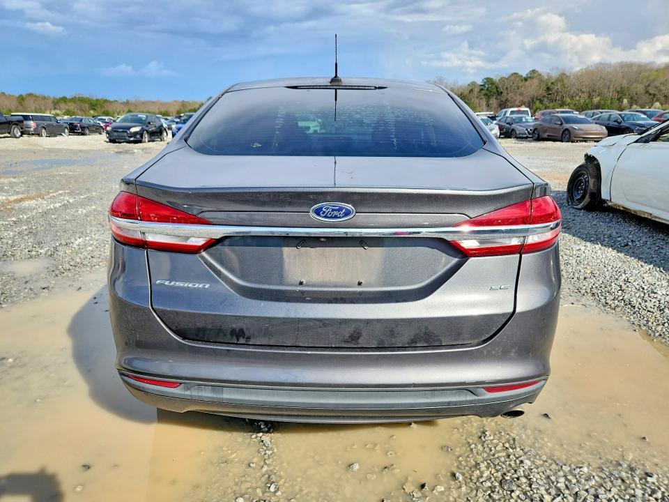 2017 Ford Fusion se