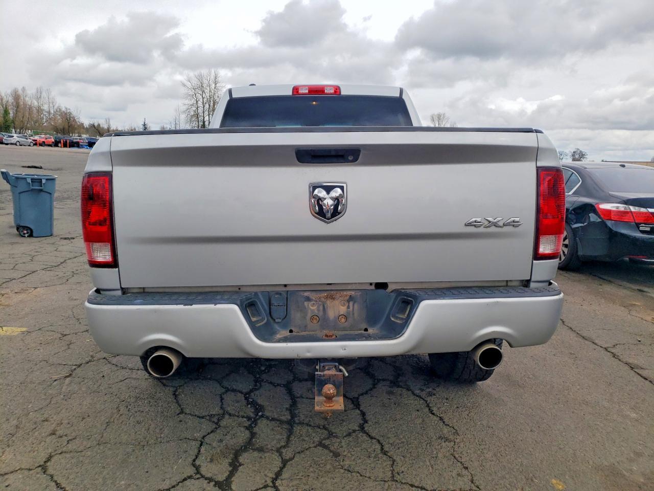 2014 Ram Trucks 1500 ST
