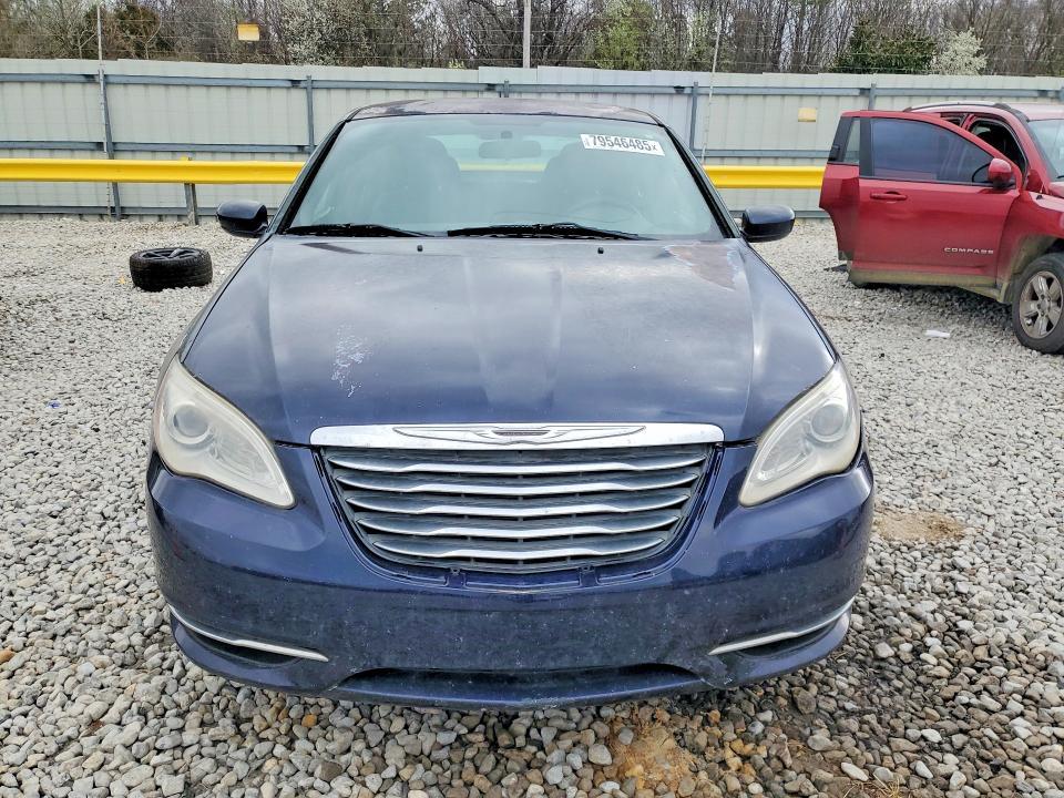2014 Chrysler 200 lx