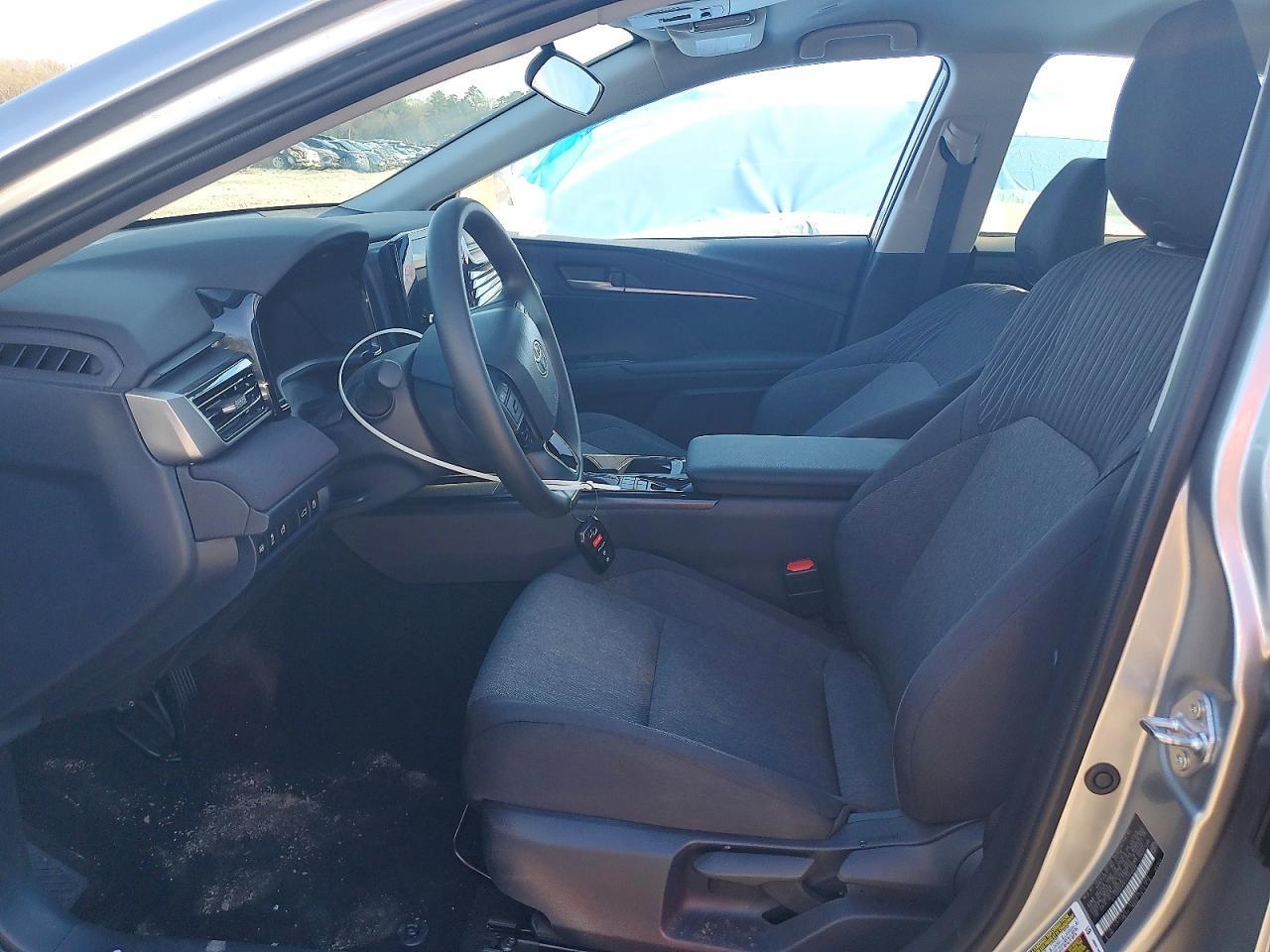 2026 Toyota Camry le