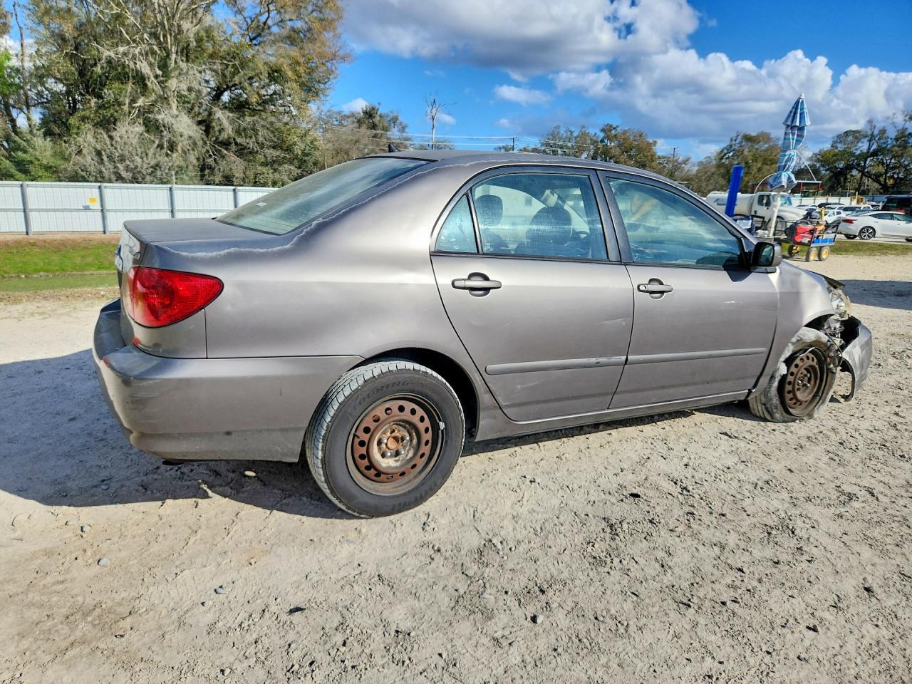 2003 Toyota Corolla le