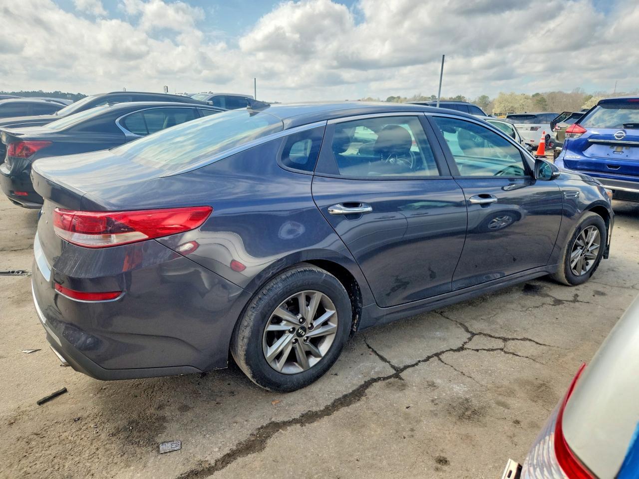 2019 KIA Optima lx