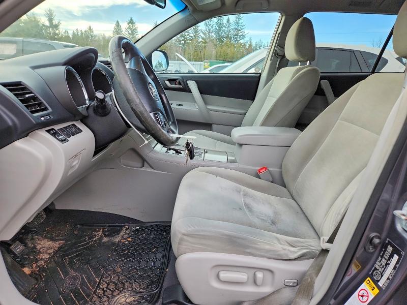 2013 Toyota Highlander Base