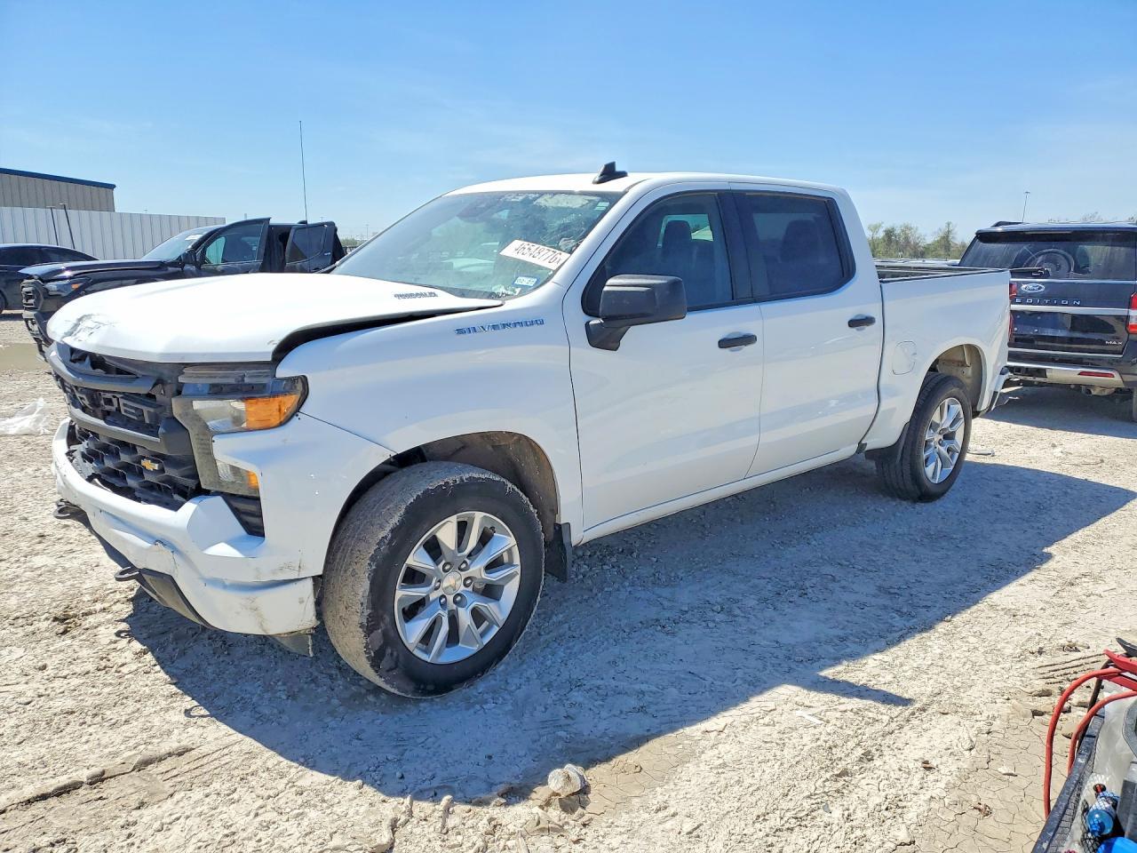2024 Chevrolet Silverado C1500 Custom