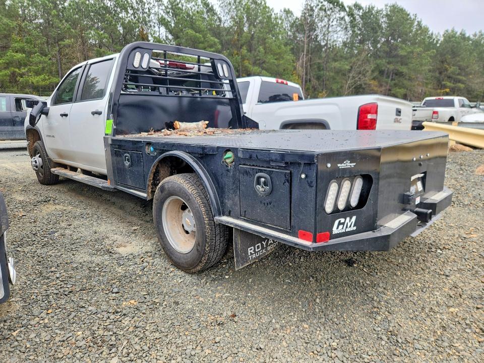2025 Chevrolet Silverado HD Flatbed Truck