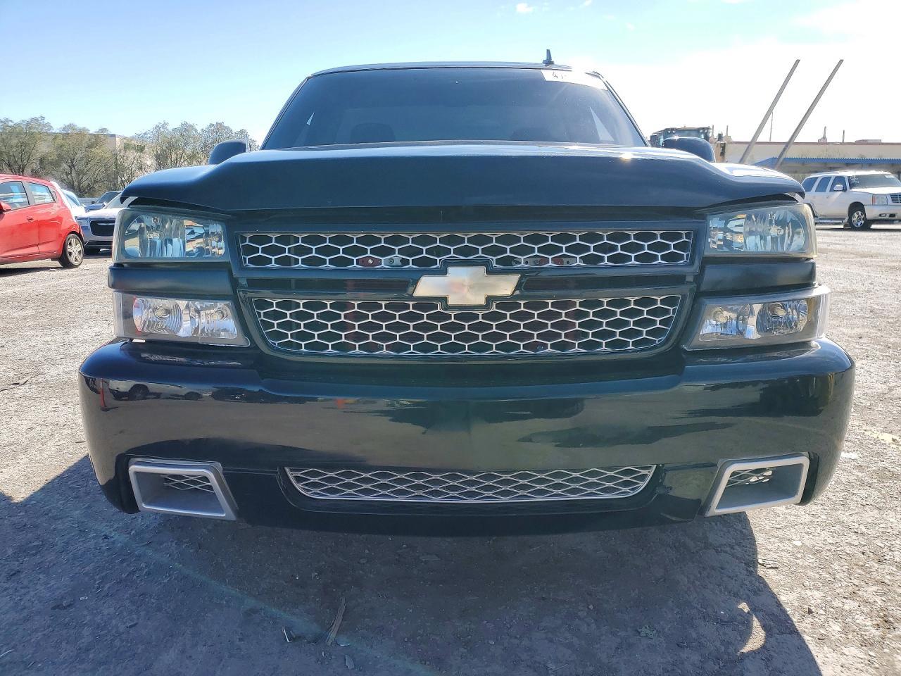 2004 Chevrolet Silverado C1500