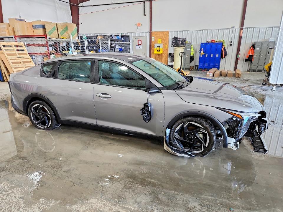 2025 KIA K4 ex