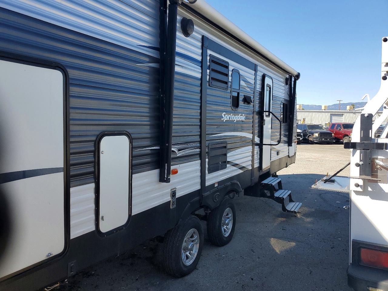 2017 Keystone 2017 Mercedes RV-RV