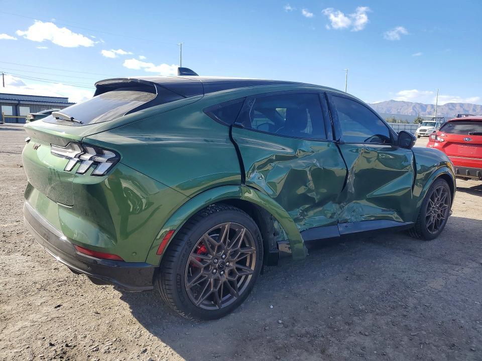 2024 Ford Mustang Mach-e gt