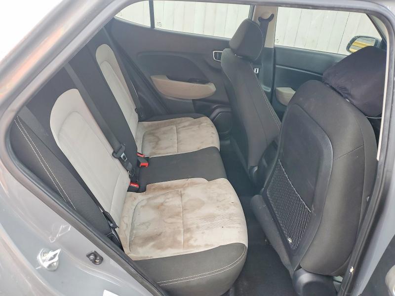 2022 Hyundai Venue sel