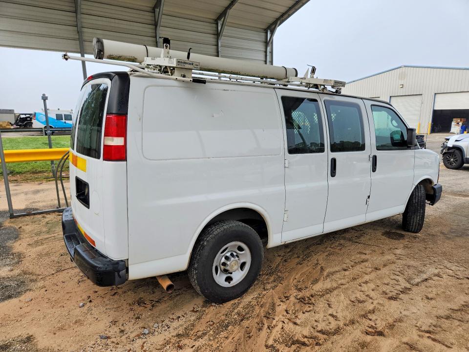 2013 Chev Express G2500