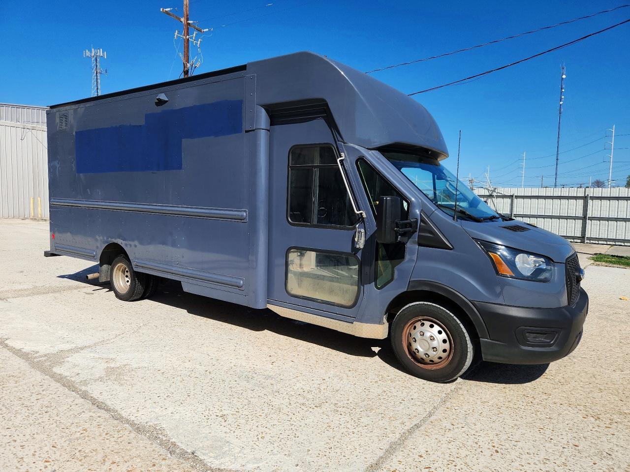 2021 Ford Transit Delivery Truck