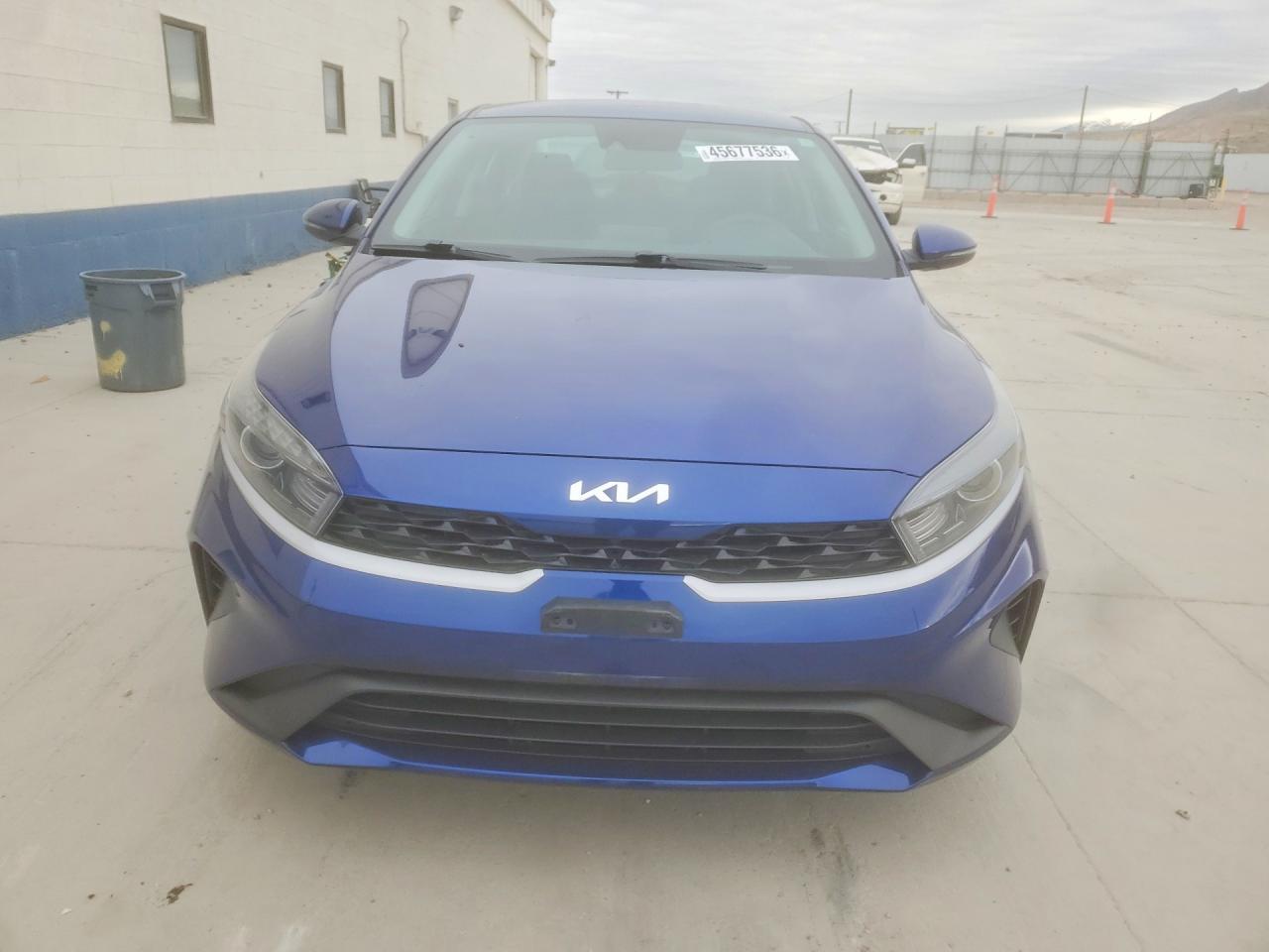2022 KIA Forte lxs