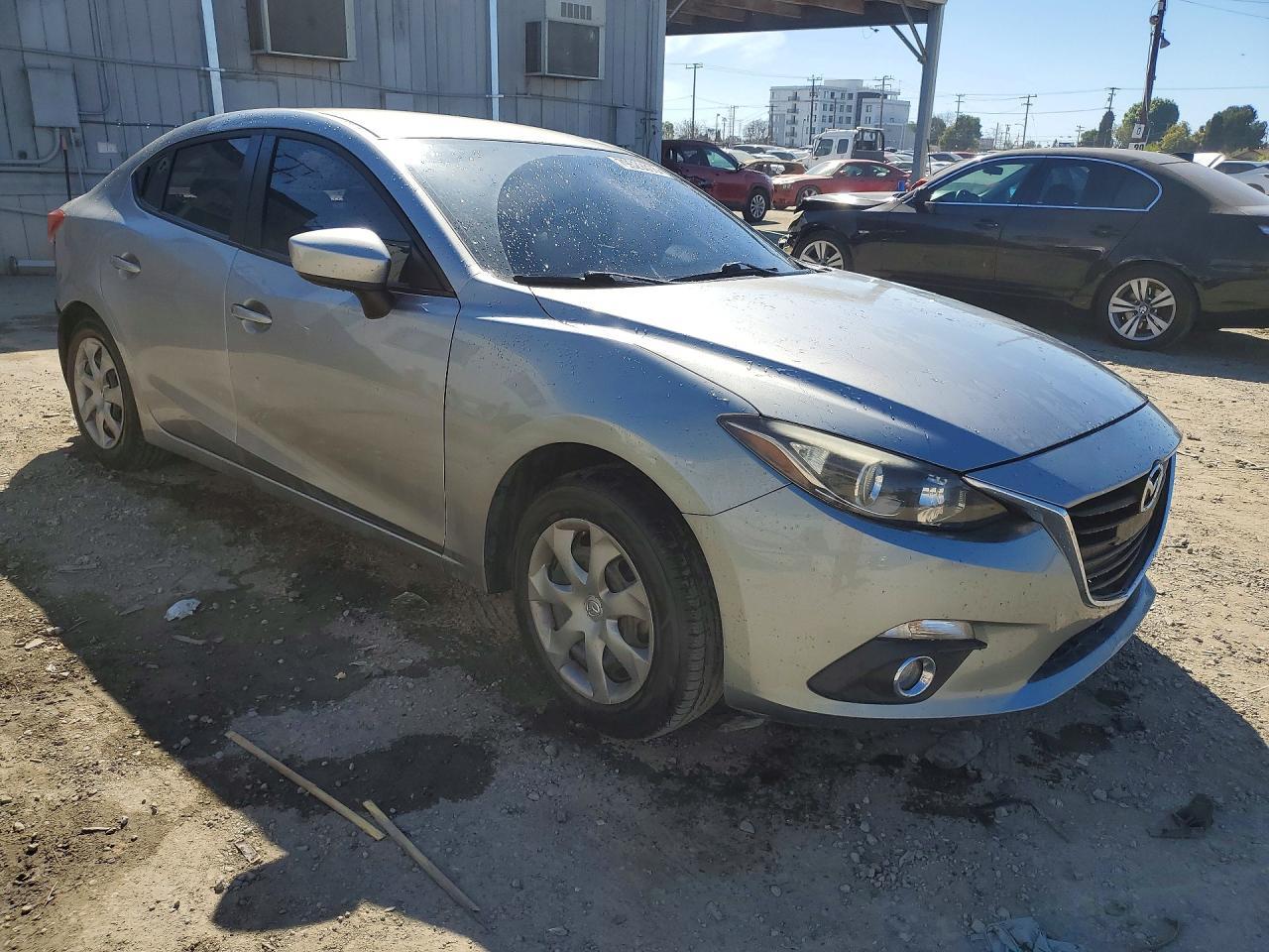 2014 Mazda 3 Sport