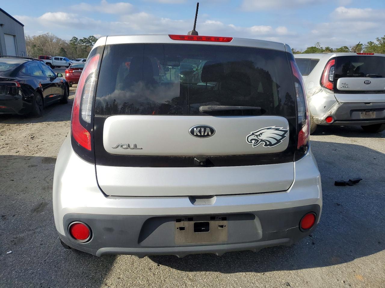 2017 KIA Soul Base