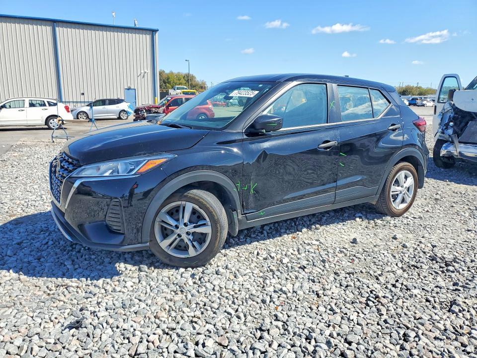 2024 Nissan Kicks s