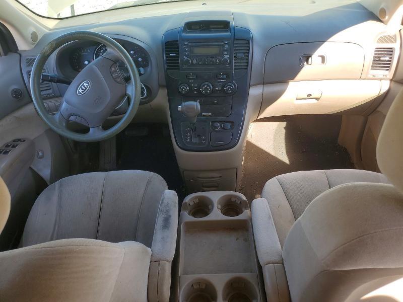 2008 KIA Sedona lx