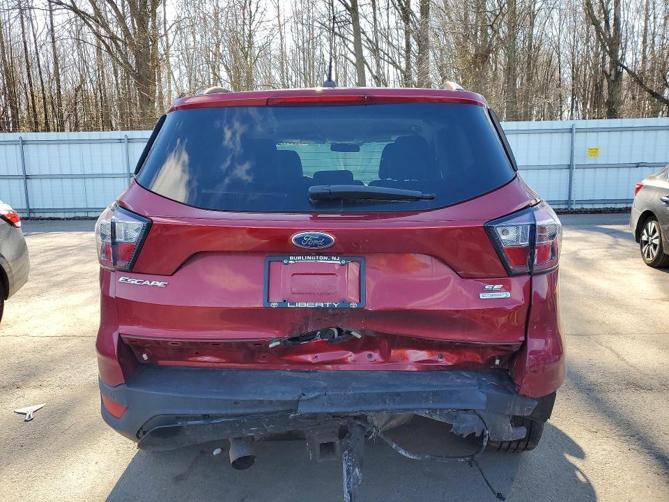 2017 Ford Escape se