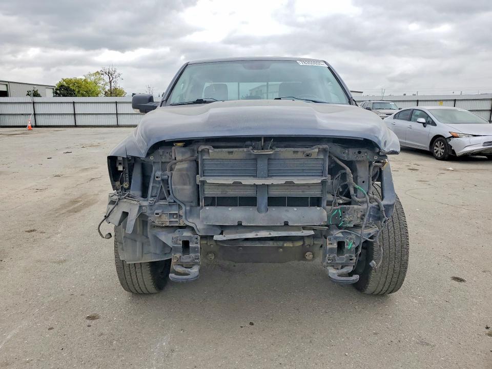 2014 Dodge RAM 1500 SLT