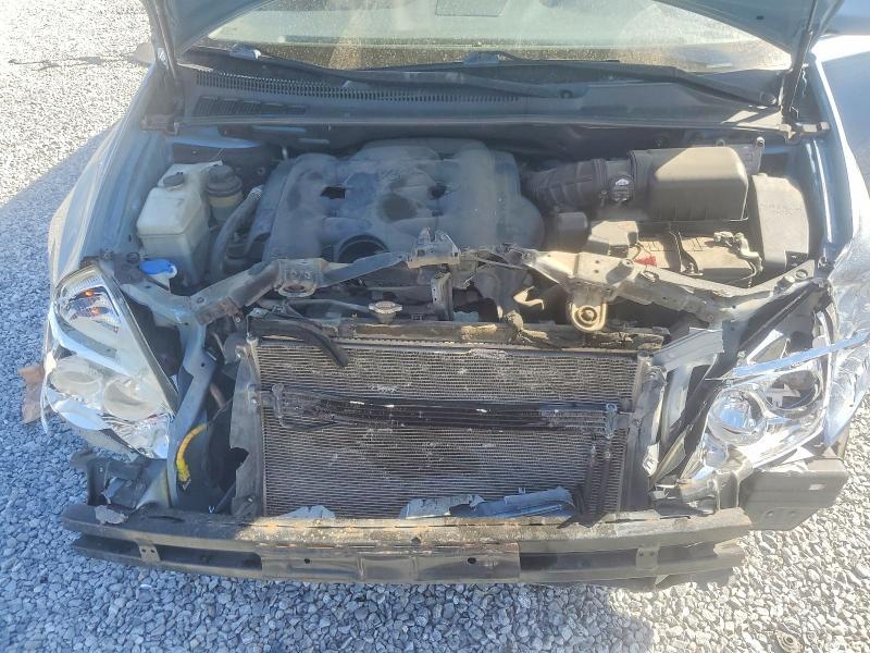 2010 KIA Sedona Base