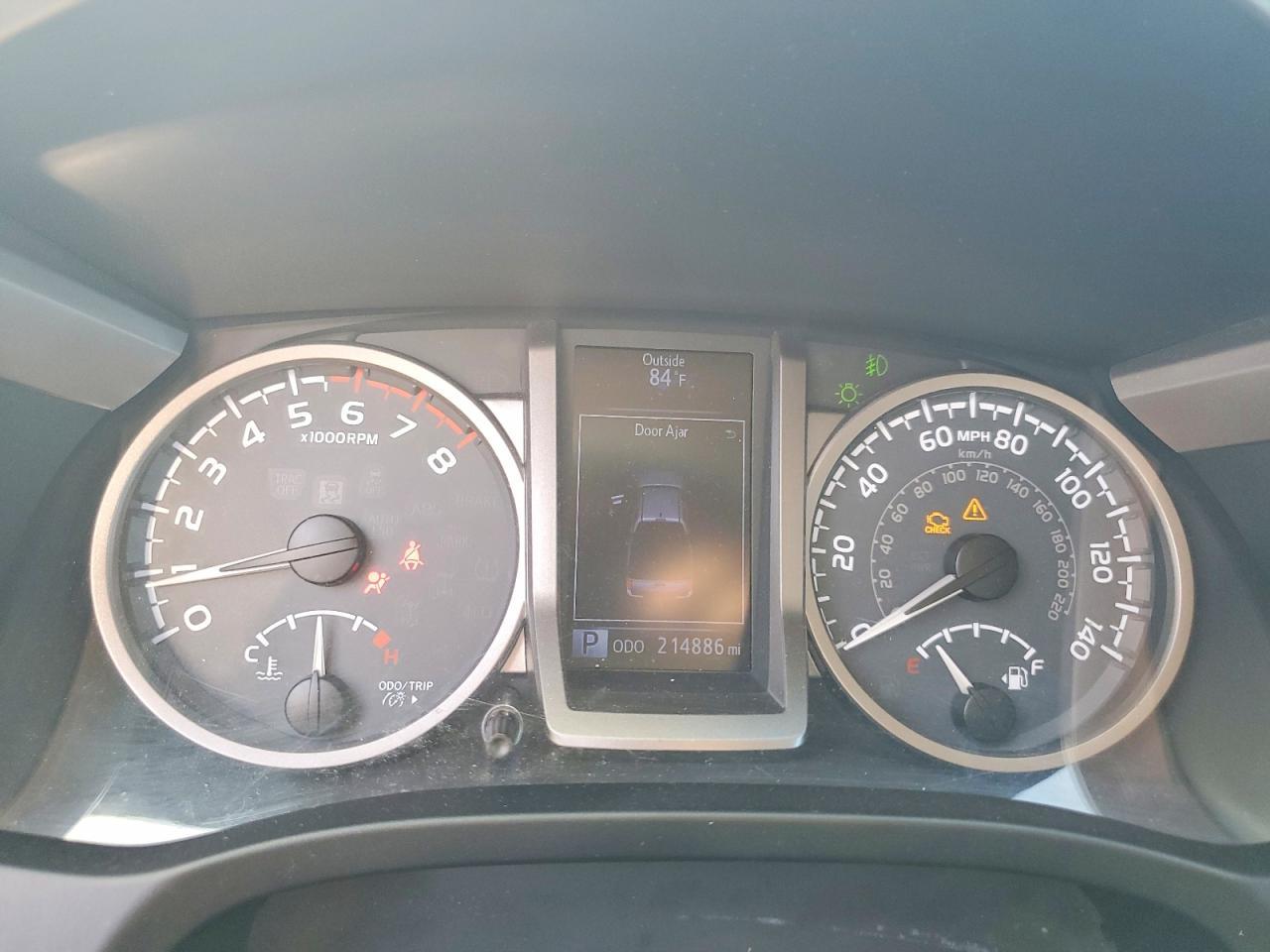 2016 Toyota Tacoma SR5