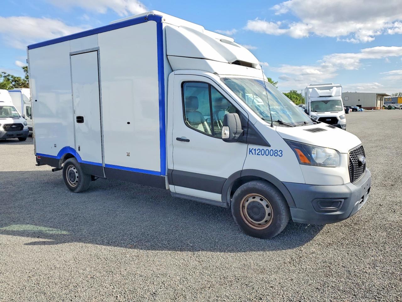 2020 Ford Transit Delivery Truck