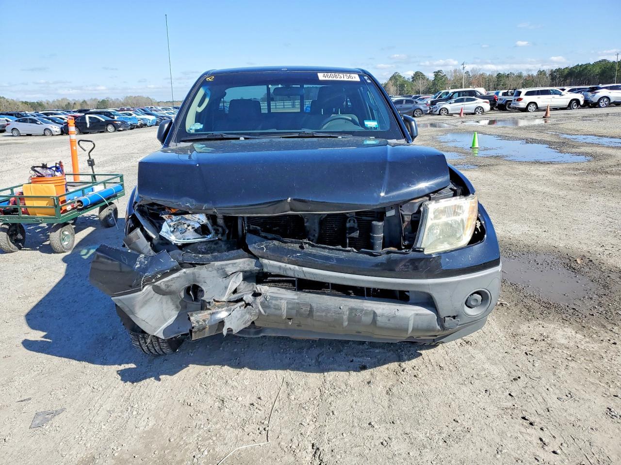 2006 Nissan Frontier XE