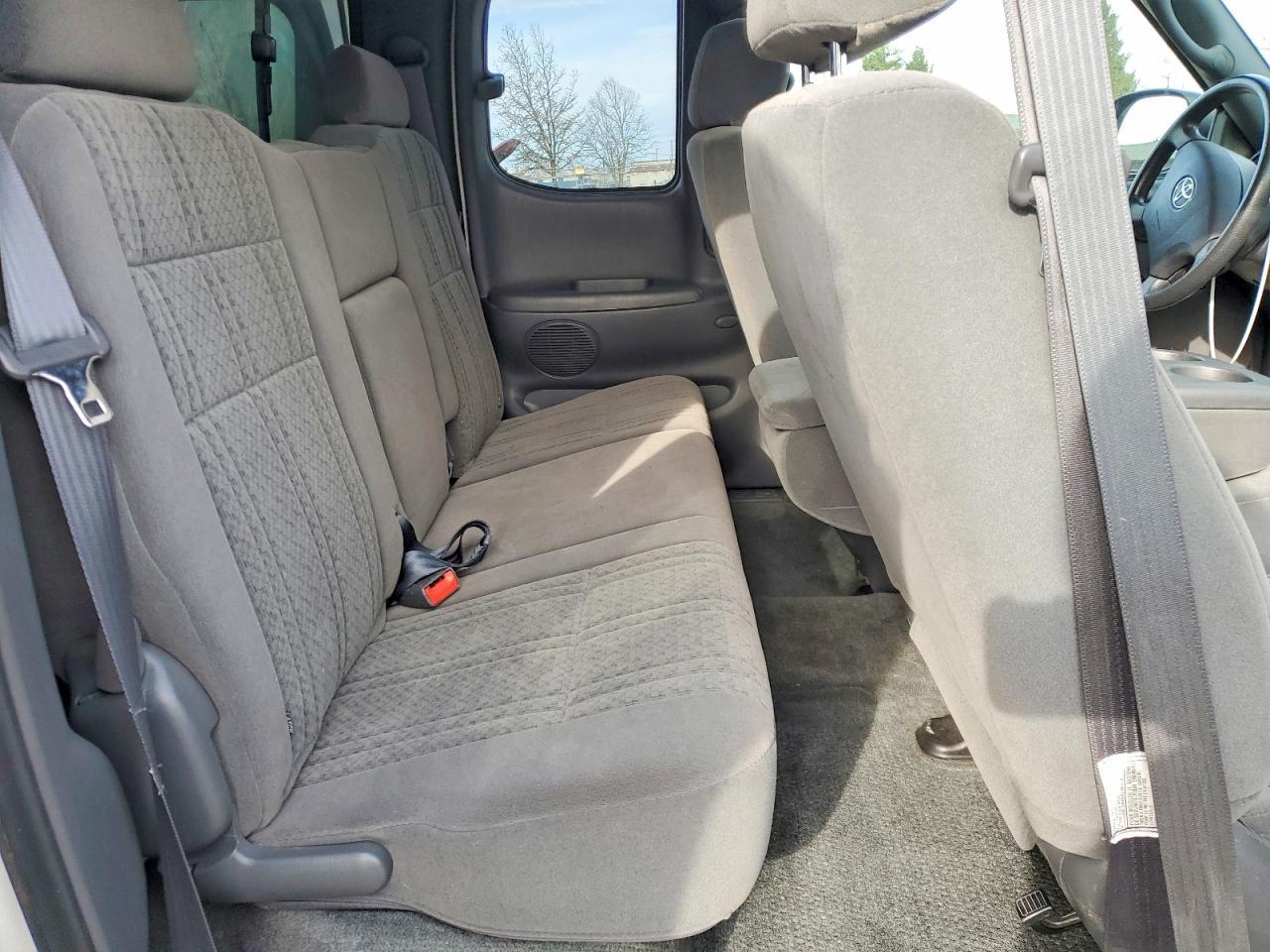 2004 Toyota Tundra SR5
