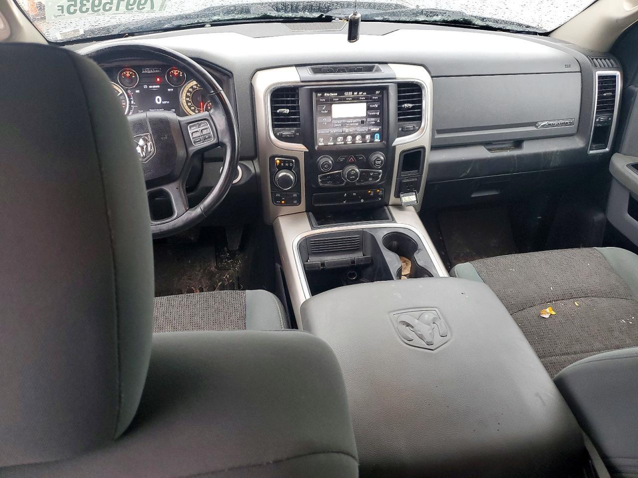 2017 Dodge RAM 1500 SLT