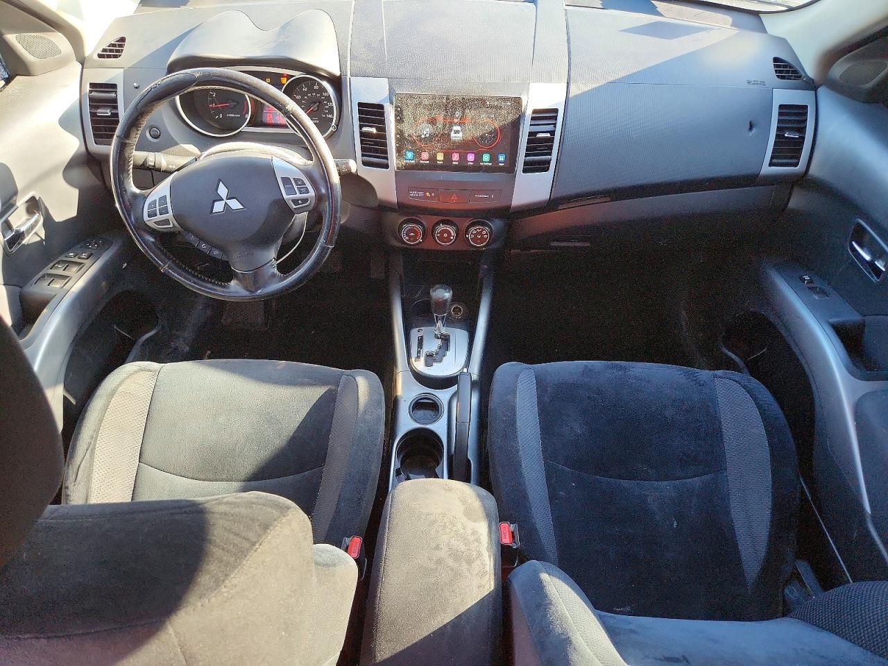 2011 Mitsubishi Outlander es