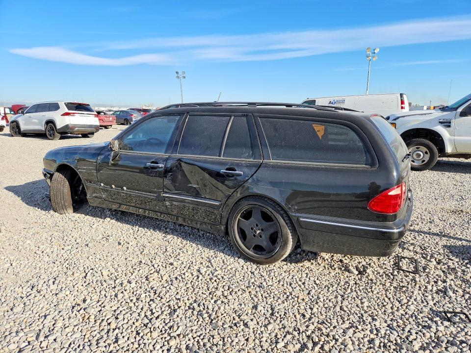 2001 Mercedes-Benz E 320
