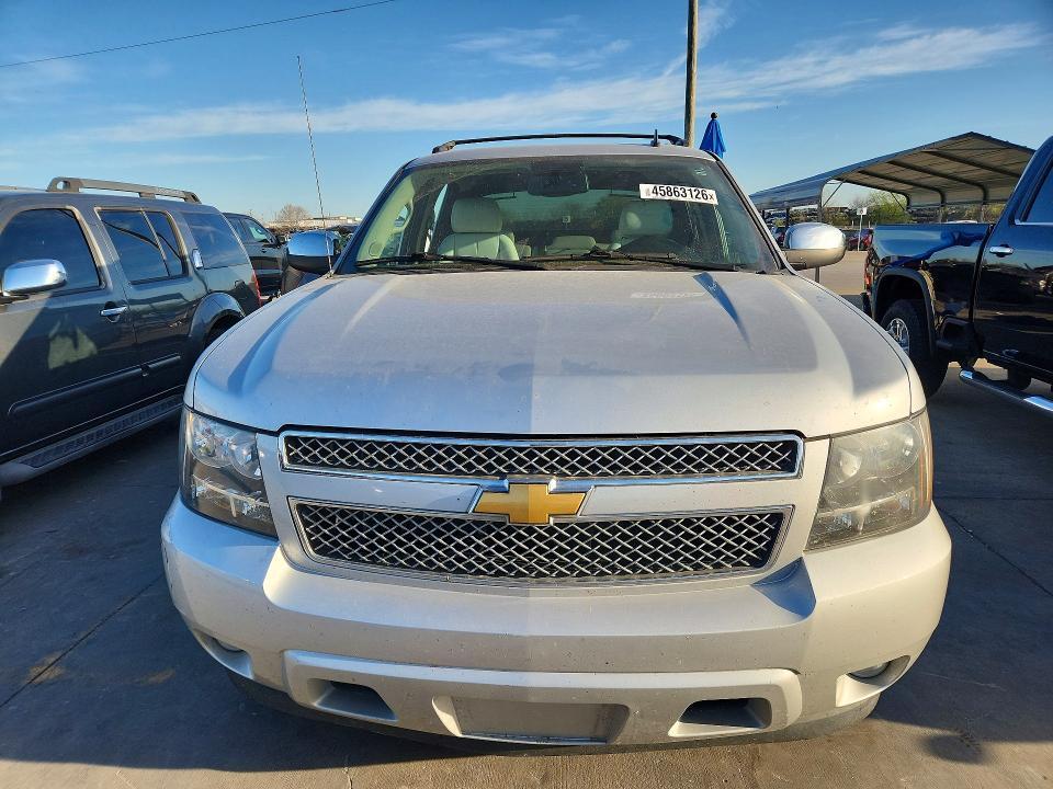 2013 Chevrolet Avalanche LS