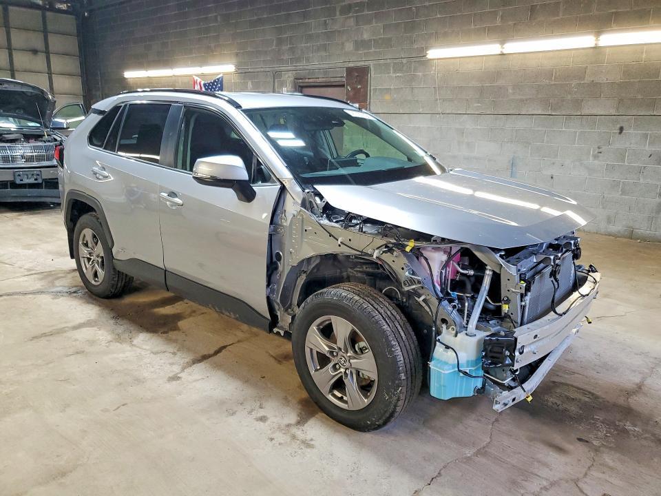 2025 Toyota Rav4 Hybrid le