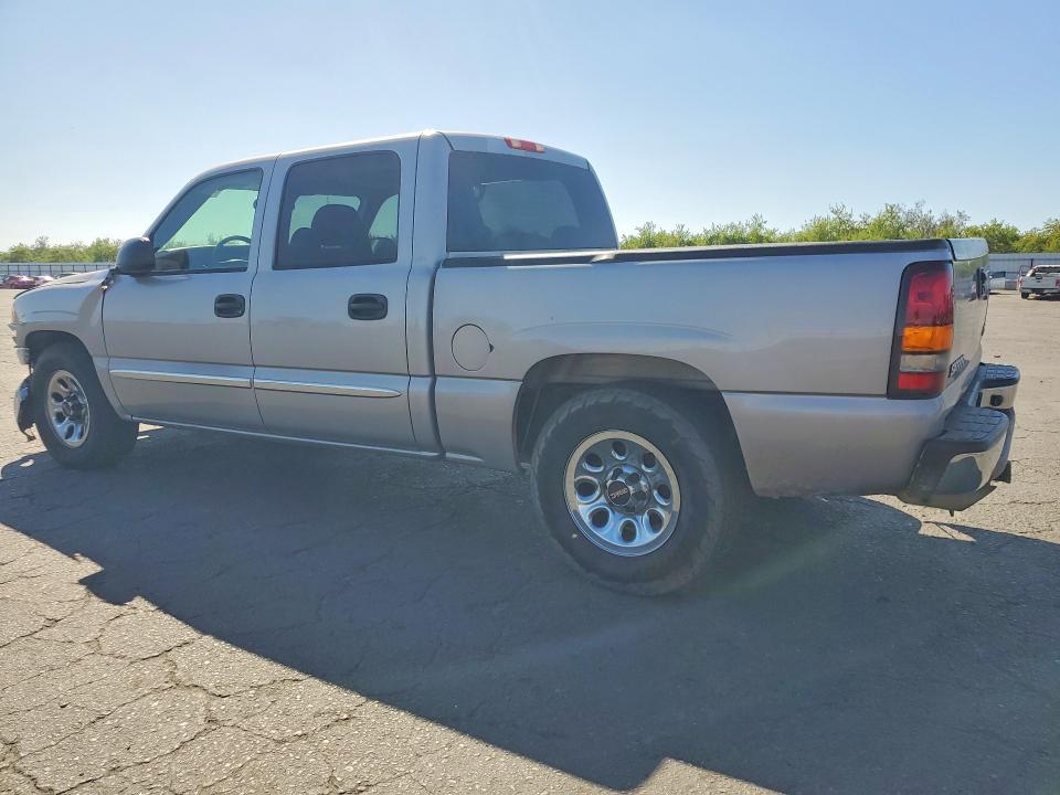 2005 GMC New Sierra C1500