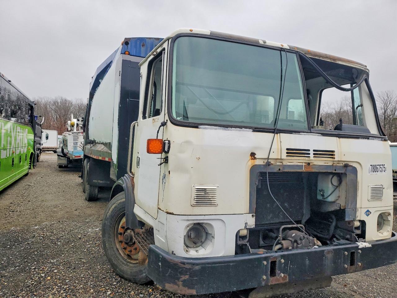 2012 Autocar Llc 2012 Autocar Xpeditor Refuse Truck