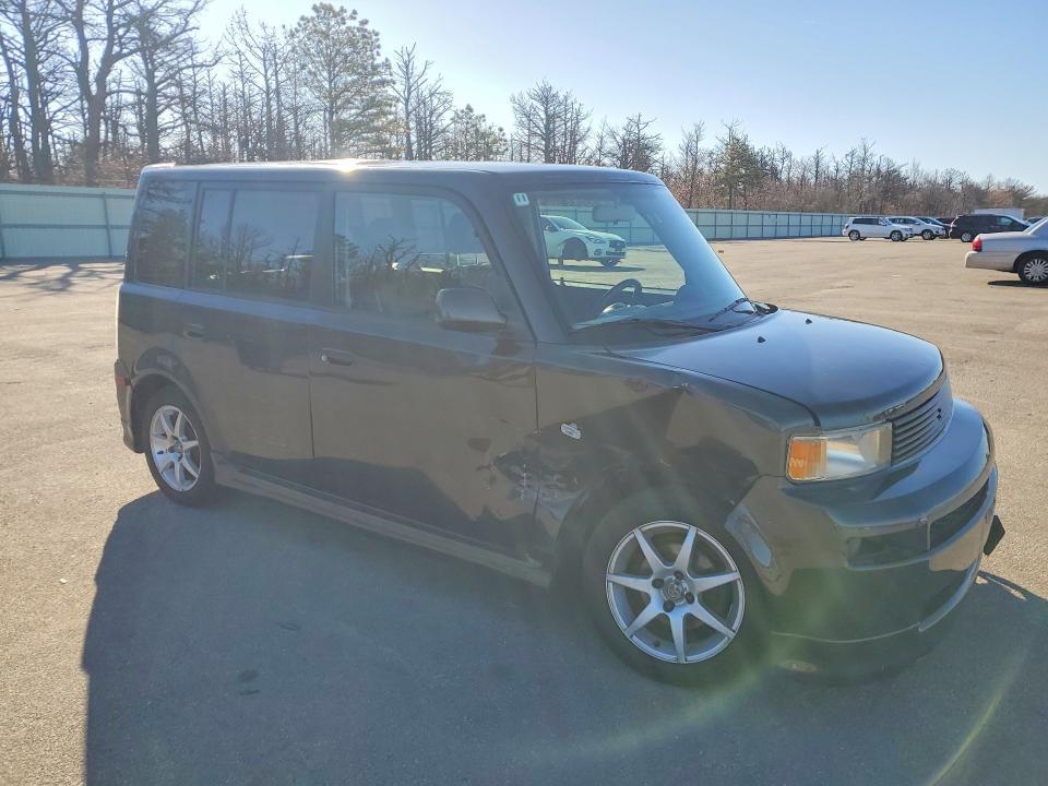 2006 Scion Scion