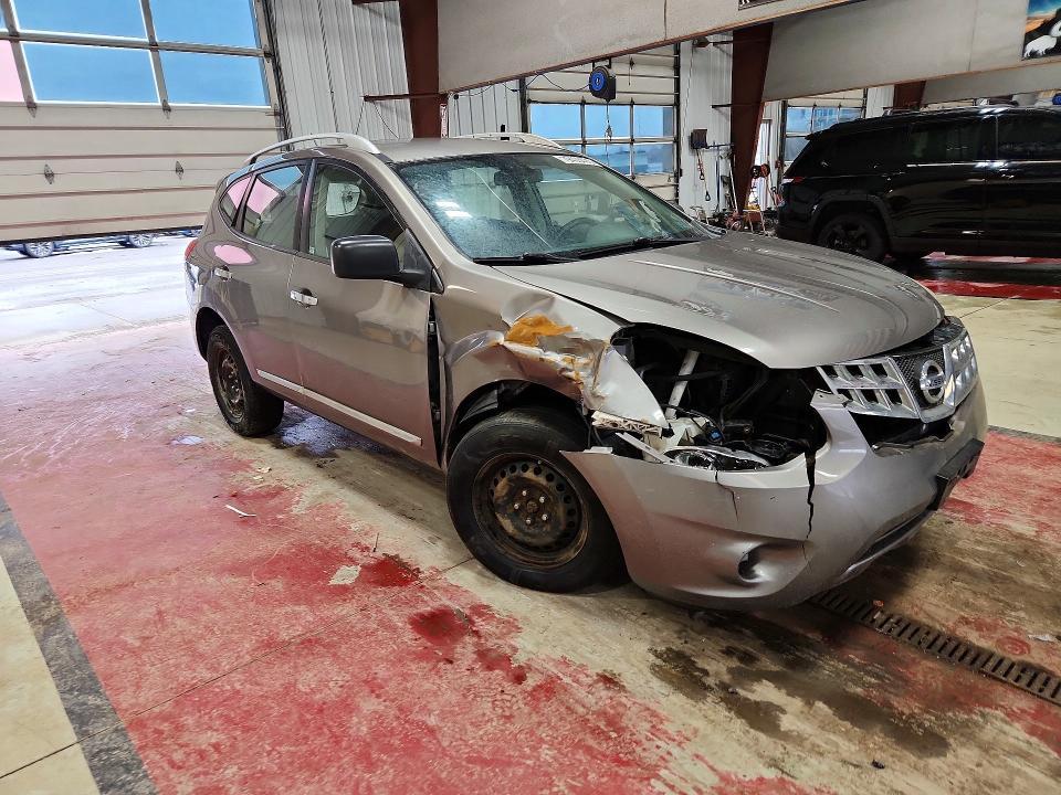 2015 Niss Rogue Select