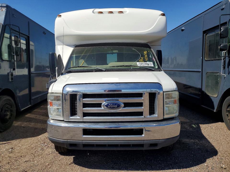 2017 Ford E350 Shuttle Bus