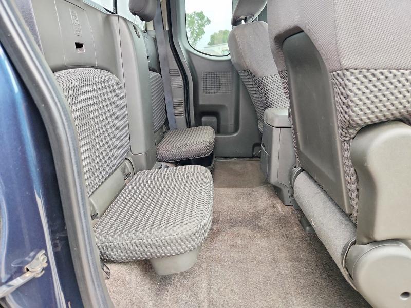 2013 Nissan Frontier SV V6