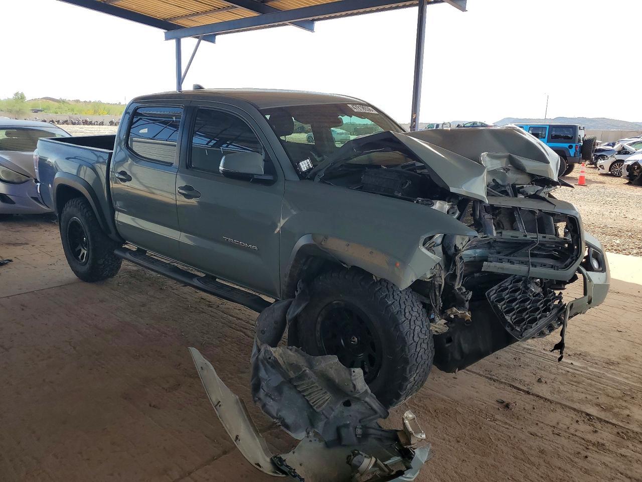 2022 Toyota Tacoma TRD OFF-Road