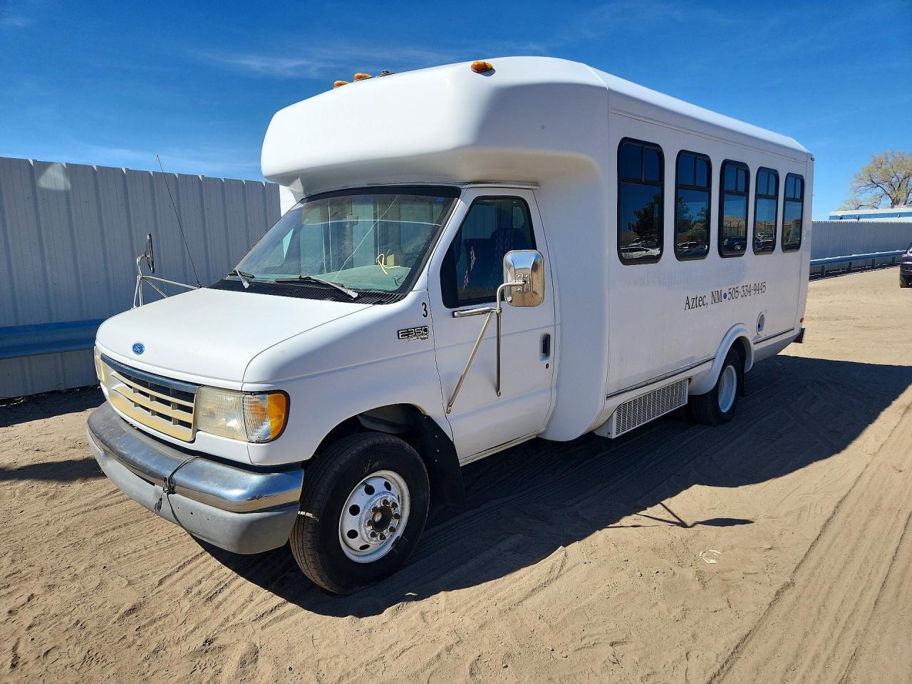 1996 Ford E-350 Shuttle Bus