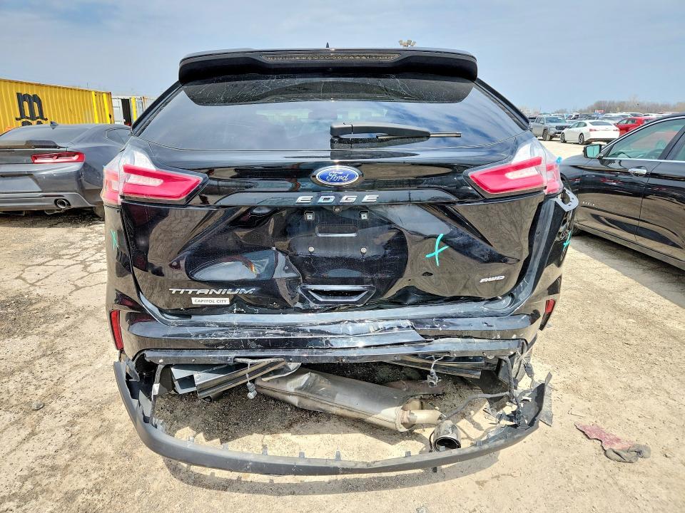 2023 Ford Edge Titanium