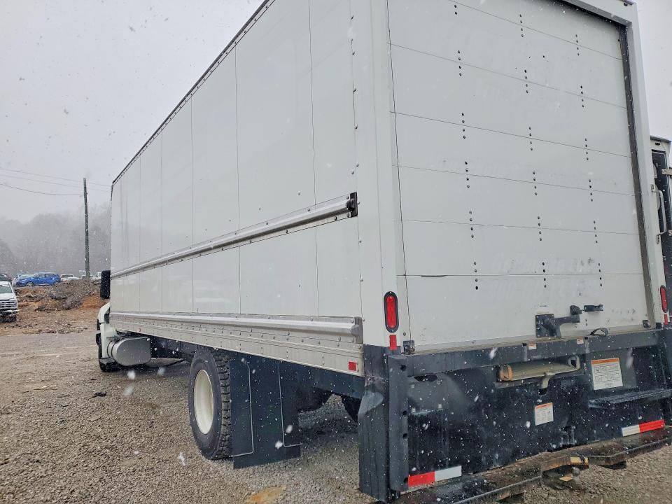 2023 International MV607 BOX Truck