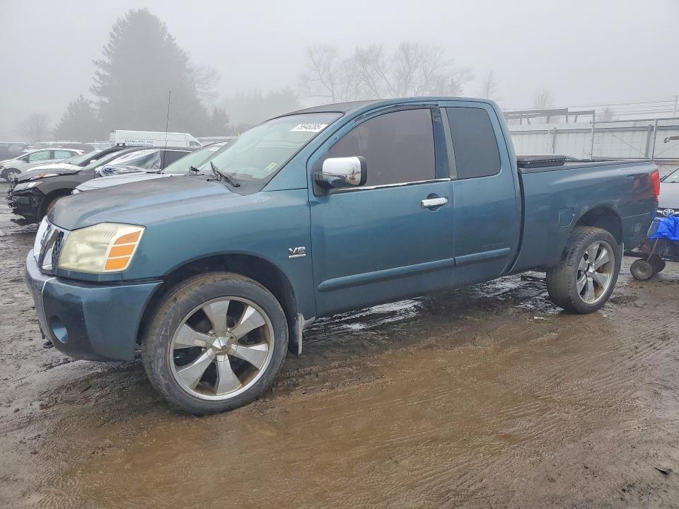 2004 Nissan Titan xe