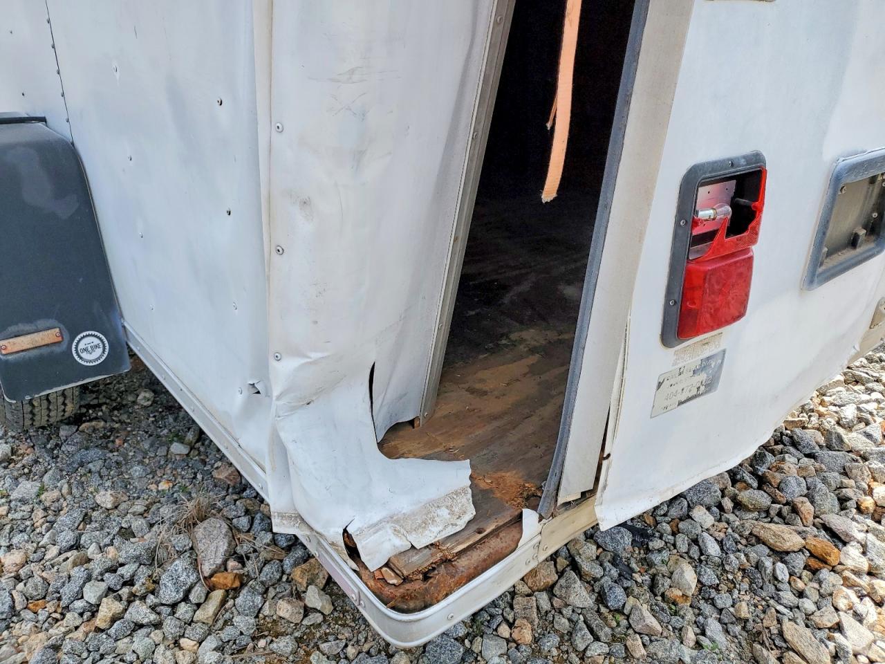 1994 Wellscargo 1994 Wells Cargo Enclosed Cargo Trailer