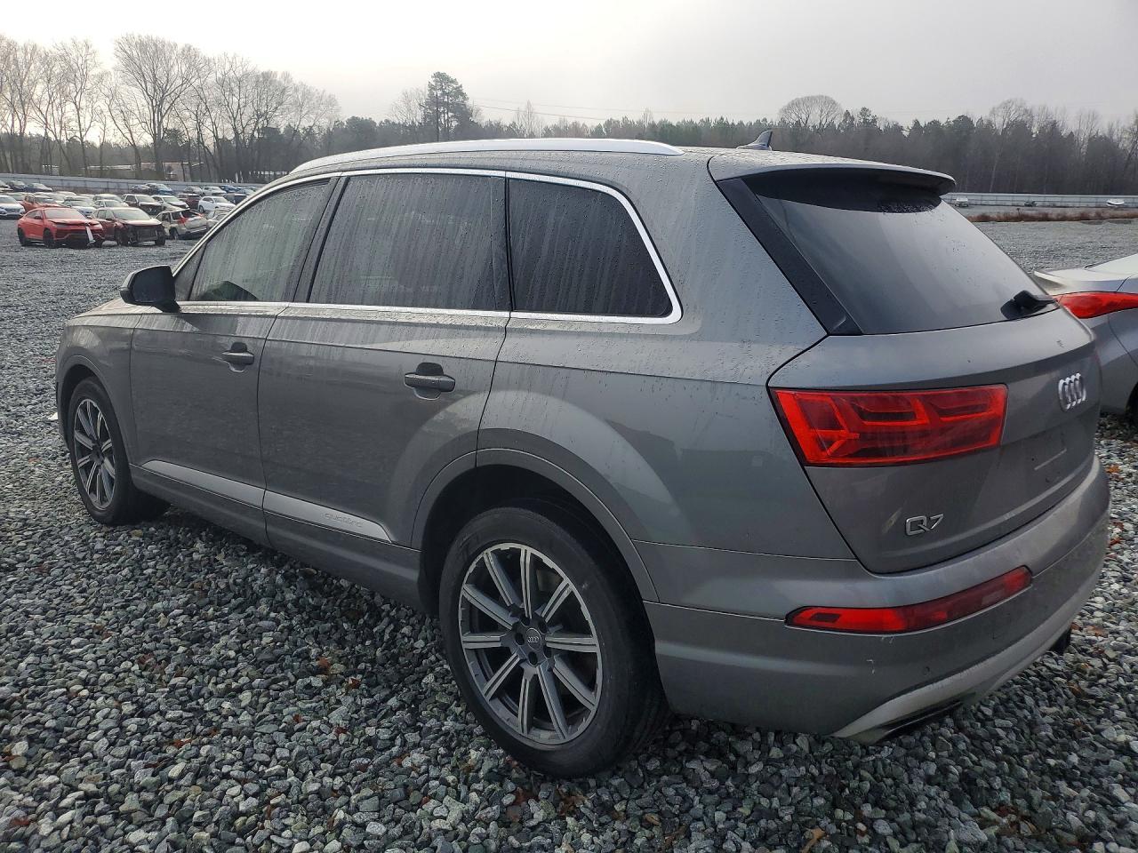 2017 Audi Q7 Premium