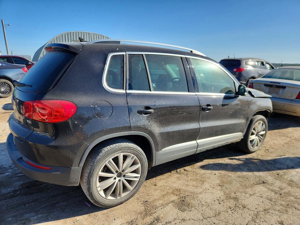 2016 Volkswagen Tiguan s